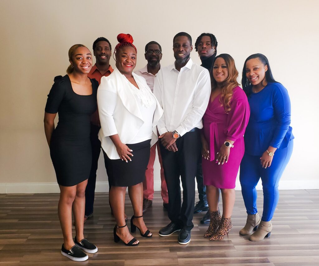 She Makes Moves Enterprises LLC on Echelon Local
